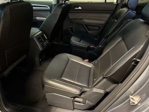 Certified 2023 Volkswagen Atlas SE image 17