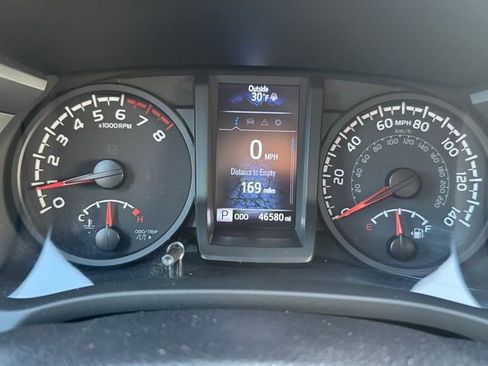 Certified 2023 Toyota Tacoma SR image 22