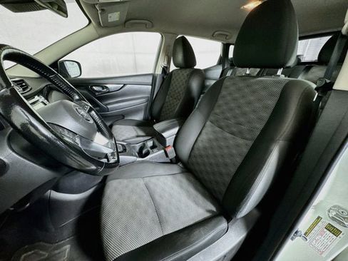 Used 2022 Nissan Rogue Sport SV AWD/4WD image 20