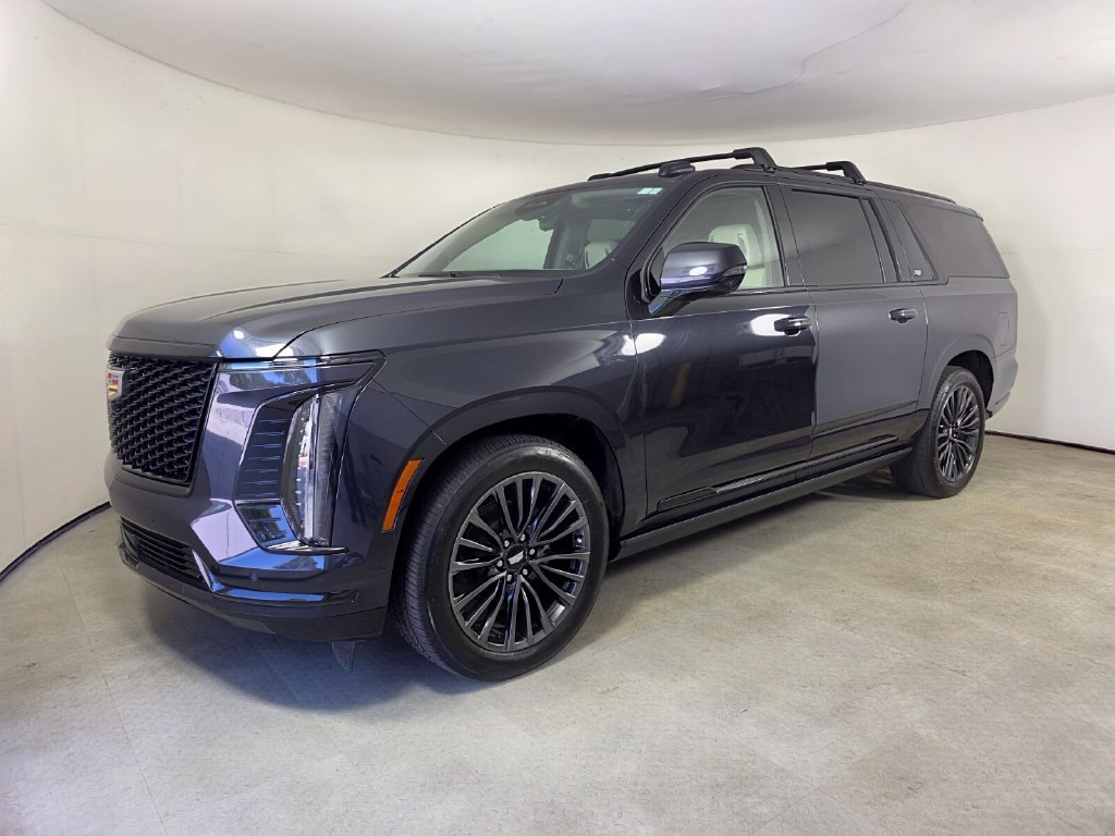 Used 2025 Cadillac Escalade ESV Sport Platinum AWD/4WD image 8