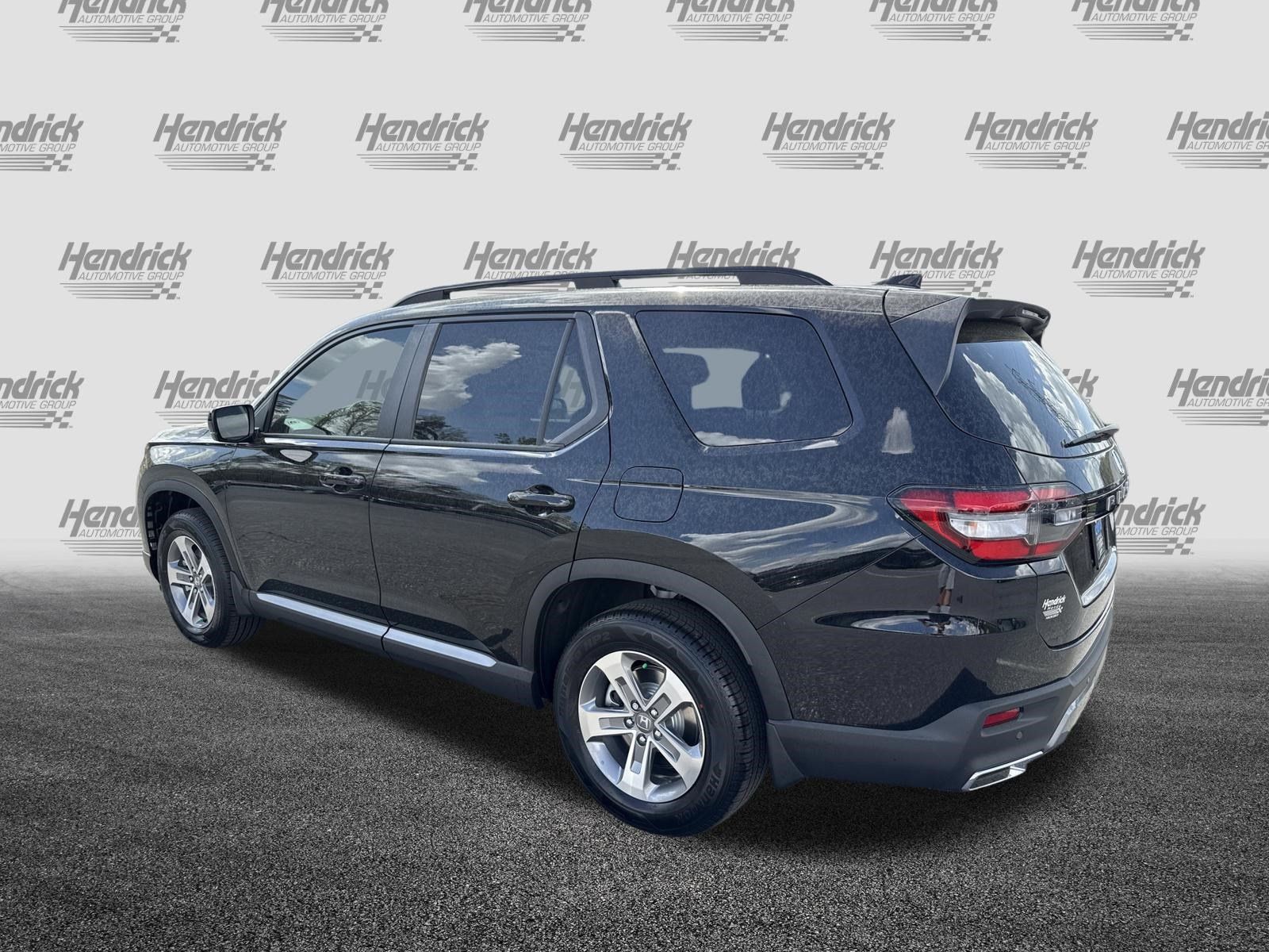 New 2026 Honda Pilot EX-L image 8
