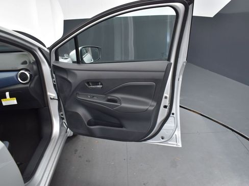 New 2025 Nissan Versa SV w/ Trunk Package image 7