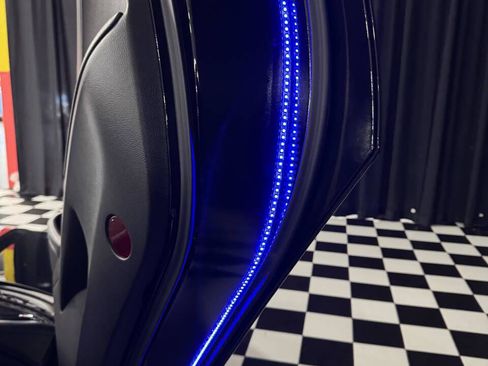 Used 2013 Chevrolet Corvette Convertible image 59