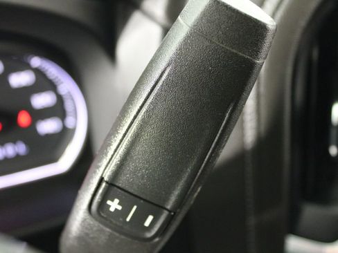 Used 2022 Chevrolet Silverado 1500 LT Trail Boss w/ Convenience Package II image 31