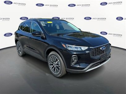 New 2025 Ford Escape SE