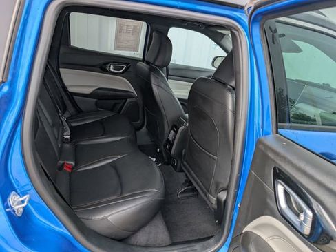 Used 2024 Jeep Compass Limited AWD/4WD image 16