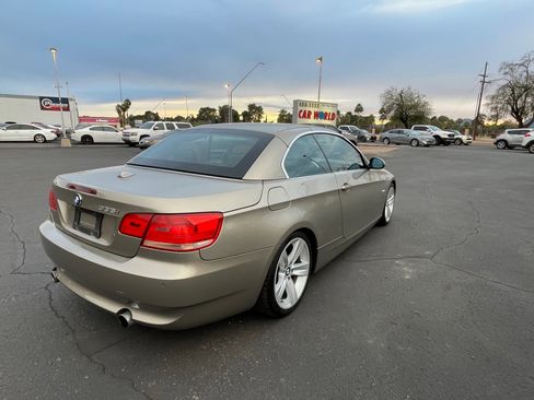 Used 2008 BMW 335i Convertible image 5