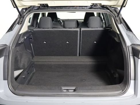 Used 2023 Nissan Ariya FWD image 17