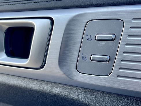 Used 2024 Hyundai Santa Fe Limited image 6