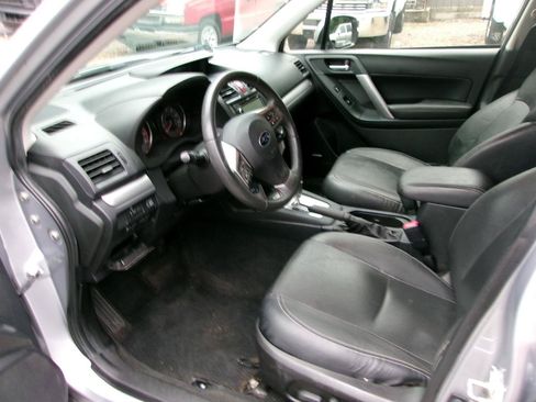 Used 2015 Subaru Forester 2.5i Limited AWD/4WD image 11