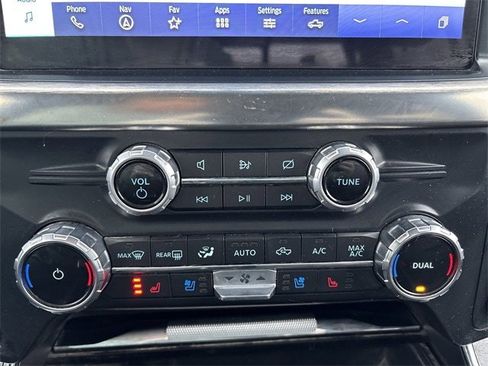 Used 2022 Ford F150 Lariat image 33