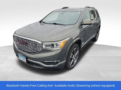 Used 2017 GMC Acadia Denali w/ Technology Package AWD/4WD image 9