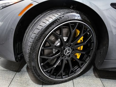 Used 2022 Mercedes-Benz SL 55 AMG 4MATIC w/ AMG Night Package II image 9