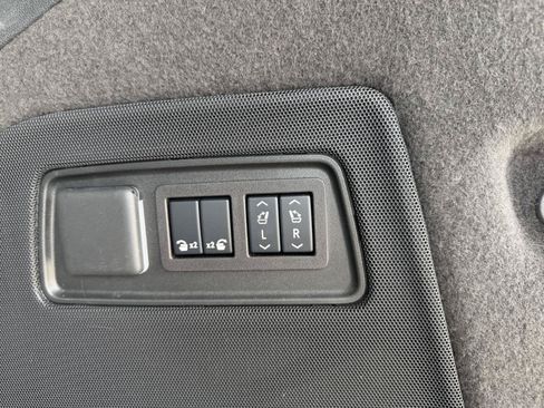 Used 2024 Cadillac Escalade Sport w/ Touring Package RWD image 27