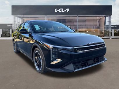 New 2025 Kia K4 EX