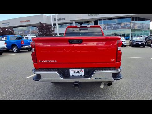 Used 2026 Chevrolet Silverado 2500 LT AWD/4WD image 7