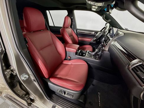 Certified 2022 Lexus GX 460 Premium w/ Premium Plus Package AWD/4WD image 30