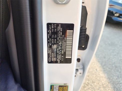 New 2025 Hyundai Elantra SEL w/ Cargo Package image 28