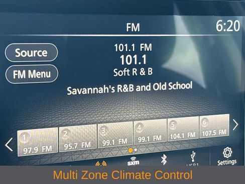 Used 2023 Nissan Rogue SV FWD image 4