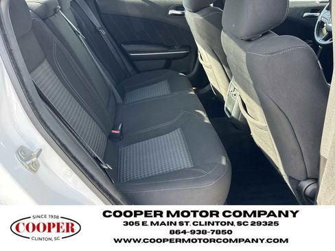 Used 2023 Dodge Charger SXT image 15