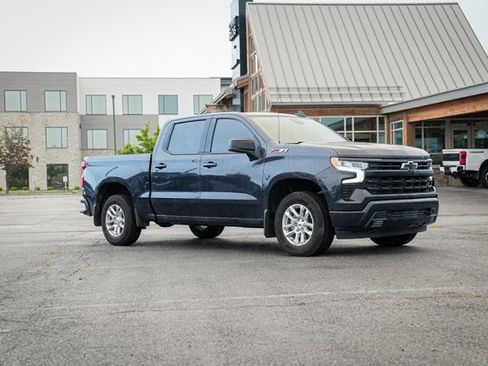 Used 2024 Chevrolet Silverado 1500 RST w/ Z71 Off-Road Package AWD/4WD image 1