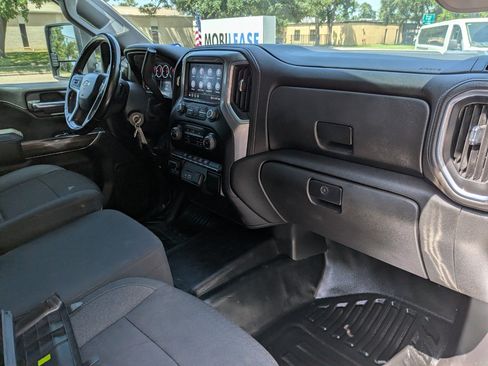 Used 2023 Chevrolet Silverado 2500 LT w/ Advanced Trailering Package AWD/4WD image 26