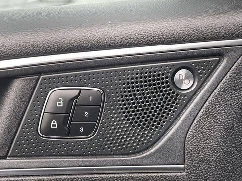 Used 2020 Ford Edge ST w/ Cold Weather Package image 30