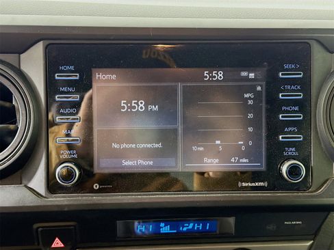 Used 2022 Toyota Tacoma SR image 15