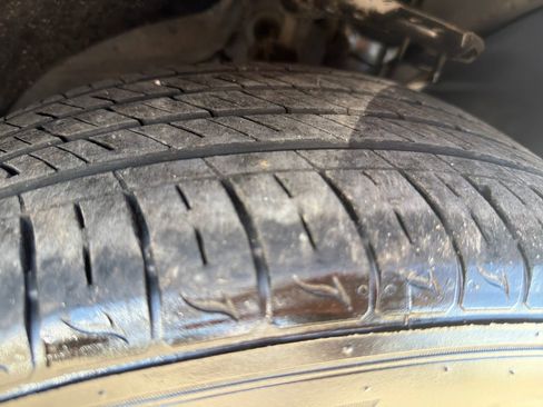 Used 2024 Kia Sorento S FWD image 12