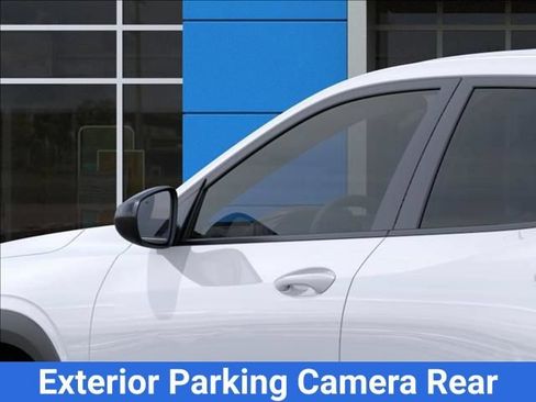 New 2026 Chevrolet Trax RS w/ Sunroof Package FWD image 14