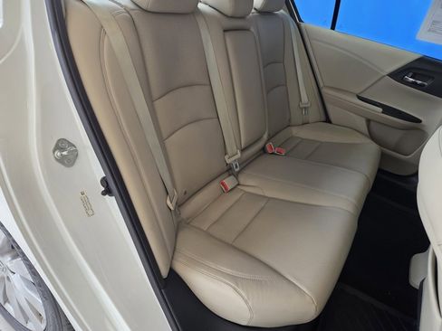 Used 2014 Honda Accord EX-L image 26