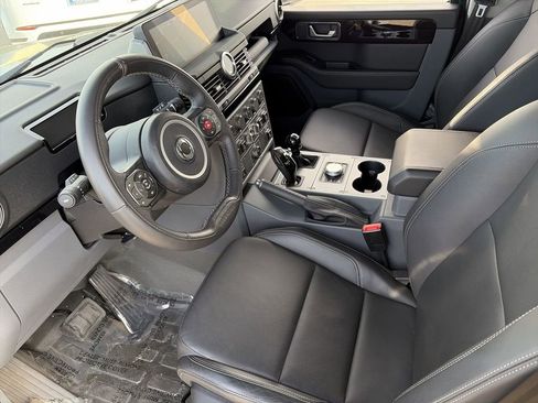 New 2025 INEOS Grenadier Fieldmaster Edition image 5