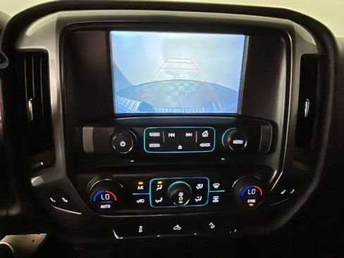 Used 2018 Chevrolet Silverado 1500 LT w/ All Star Edition AWD/4WD image 23