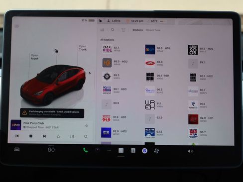 Used 2022 Tesla Model Y Performance AWD/4WD image 39
