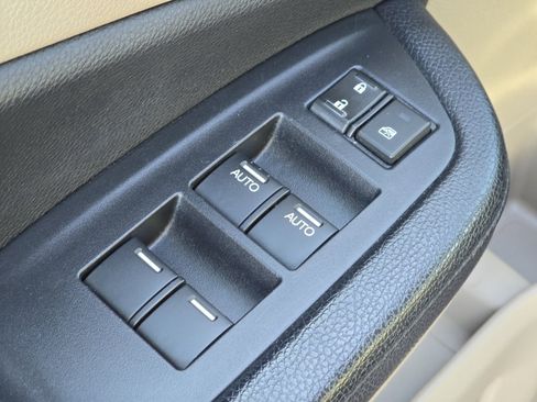 Used 2017 Honda Pilot EX-L image 24