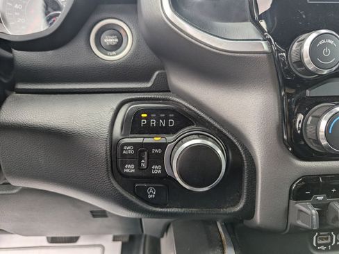 Used 2022 RAM 1500 Big Horn image 24
