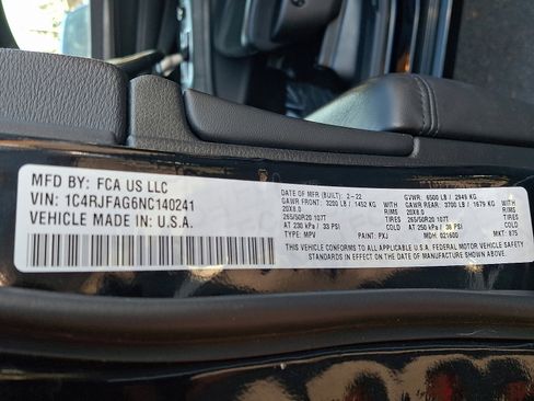 Used 2022 Jeep Grand Cherokee Laredo X image 27