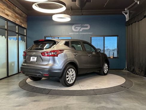 Used 2021 Nissan Rogue Sport S AWD/4WD image 3