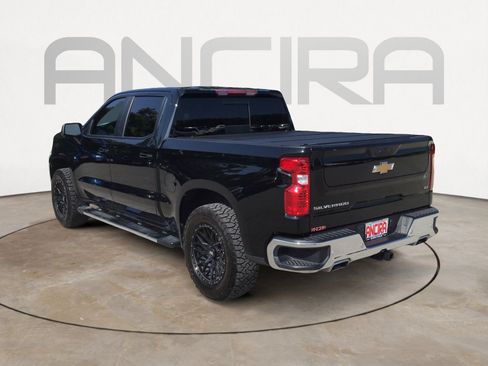 Used 2025 Chevrolet Silverado 1500 LT AWD/4WD image 7