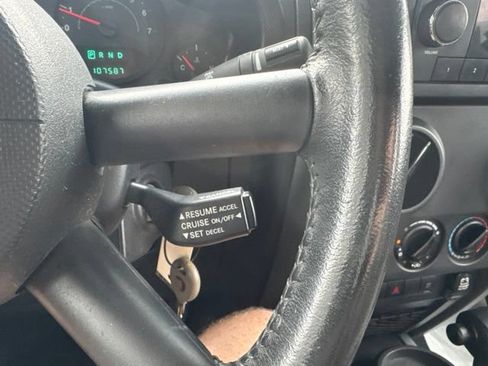 Used 2009 Jeep Wrangler X AWD/4WD image 21