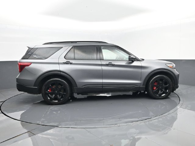 Used 2022 Ford Explorer ST w/ ST Street Pack AWD/4WD image 4