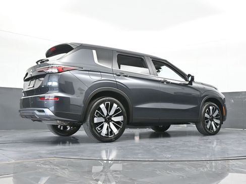 New 2026 Mitsubishi Outlander SE image 73