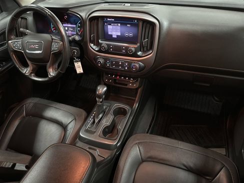 Used 2022 GMC Canyon AT4 w/ Trailering Package image 12