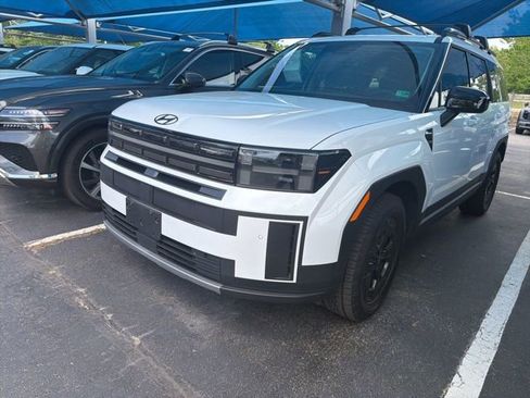 Used 2025 Hyundai Santa Fe XRT image 6