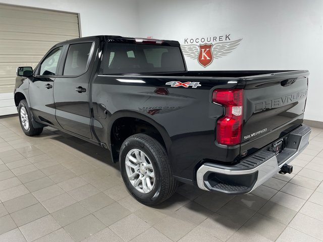 Used 2024 Chevrolet Silverado 1500 LT AWD/4WD image 4