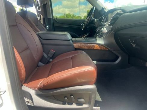Used 2020 Chevrolet Tahoe Premier w/ Premier Plus Edition AWD/4WD image 29