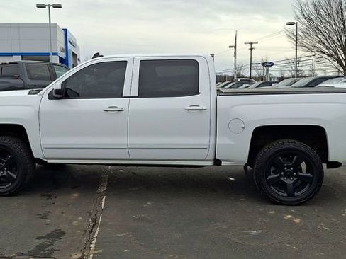 Certified 2018 Chevrolet Silverado 1500 LT w/ All Star Edition image 5