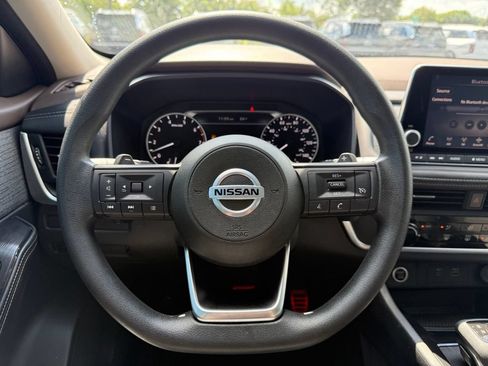 Used 2021 Nissan Rogue S FWD image 14