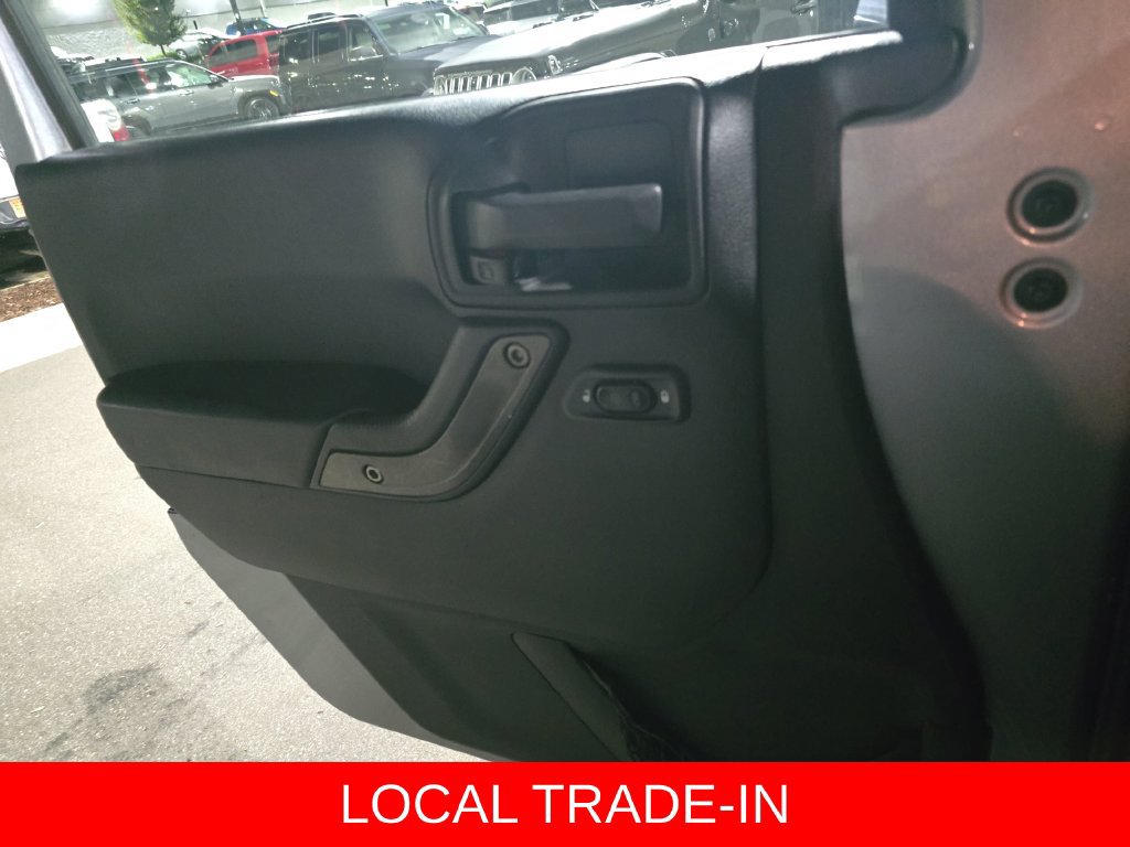Used 2015 Jeep Wrangler Unlimited Sport w/ Quick Order Package 24S AWD/4WD image 22
