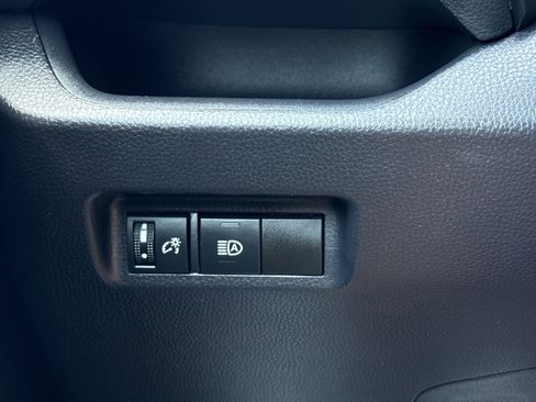 Used 2024 Toyota RAV4 XLE FWD image 18